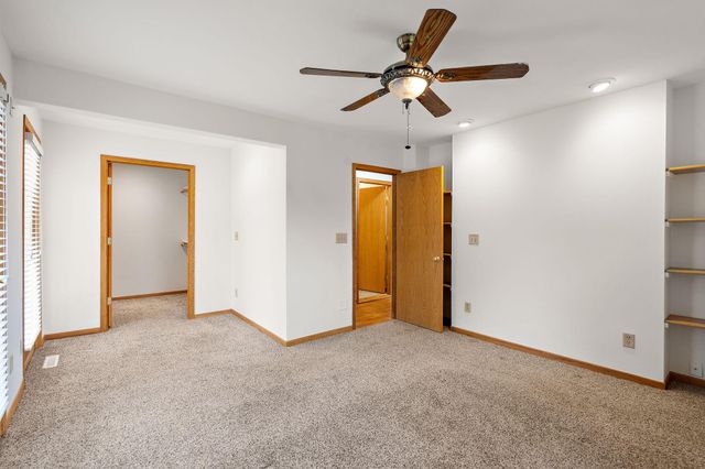 11310 12th Avenue N, Plymouth, MN 55441