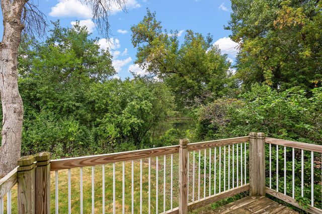 11310 12th Avenue N, Plymouth, MN 55441