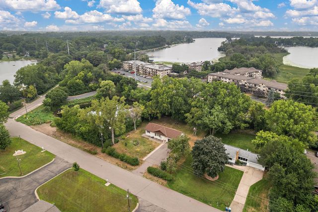 11310 12th Avenue N, Plymouth, MN 55441