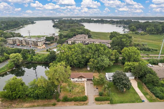 11310 12th Avenue N, Plymouth, MN 55441