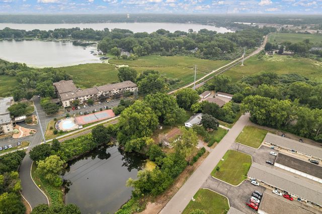 11310 12th Avenue N, Plymouth, MN 55441