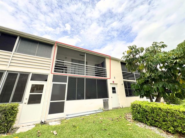 124 E Andover E 124, West Palm Beach, FL 33417