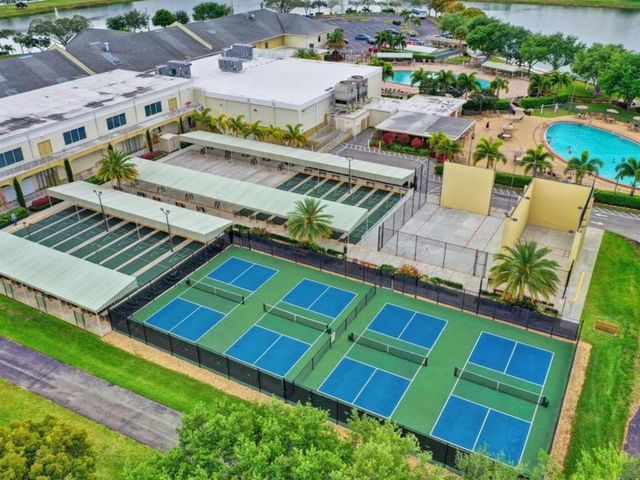 124 E Andover E 124, West Palm Beach, FL 33417