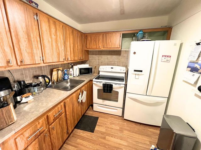 124 E Andover E 124, West Palm Beach, FL 33417