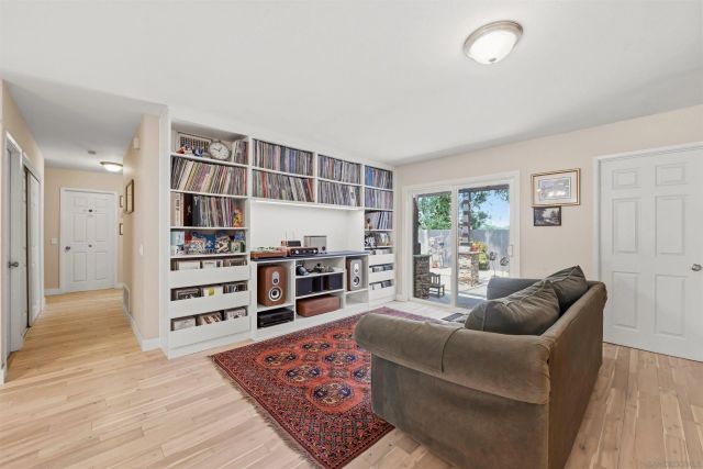 15377 Andorra Way, San Diego, CA 92129