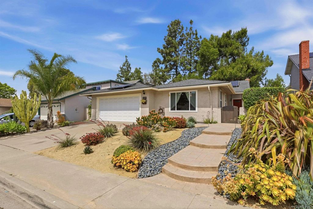 15377 Andorra Way, San Diego, CA 92129