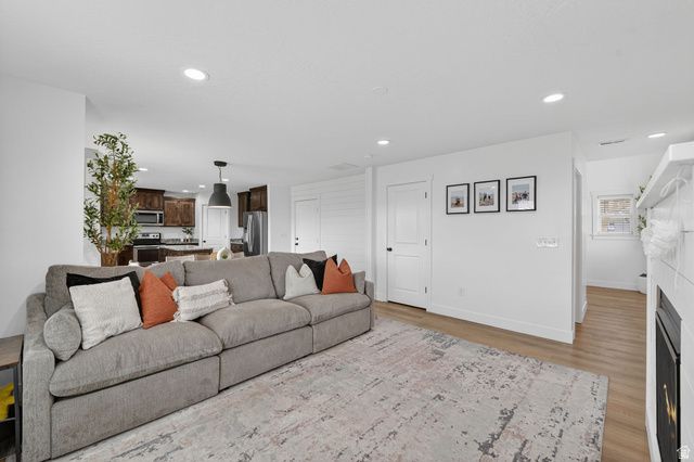 3424 E BRIDGE ST, Eagle Mountain, UT 84005