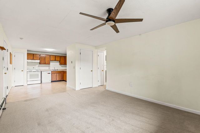 1202 White Cedar Boulevard, Portsmouth, NH 03801
