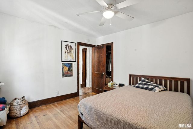 142 11TH Street, Silvis, IL 61282