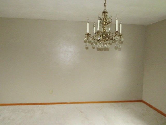 7967 Aber Rd, Penn Hills, PA 15147