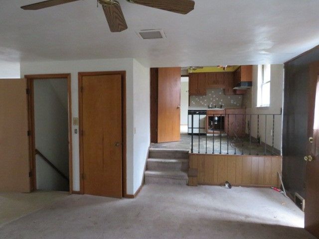 7967 Aber Rd, Penn Hills, PA 15147