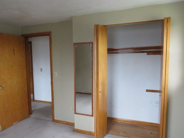 7967 Aber Rd, Penn Hills, PA 15147