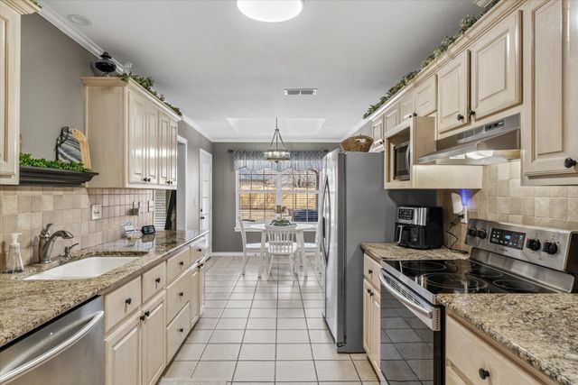 189 Oklahoma Street, Van, TX 75790