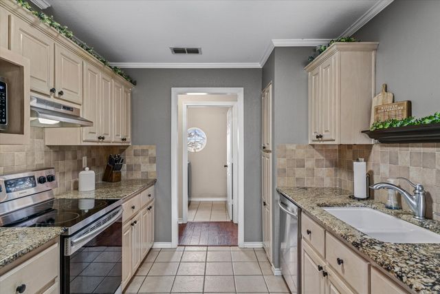 189 Oklahoma Street, Van, TX 75790