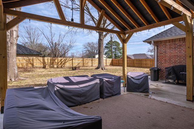 189 Oklahoma Street, Van, TX 75790