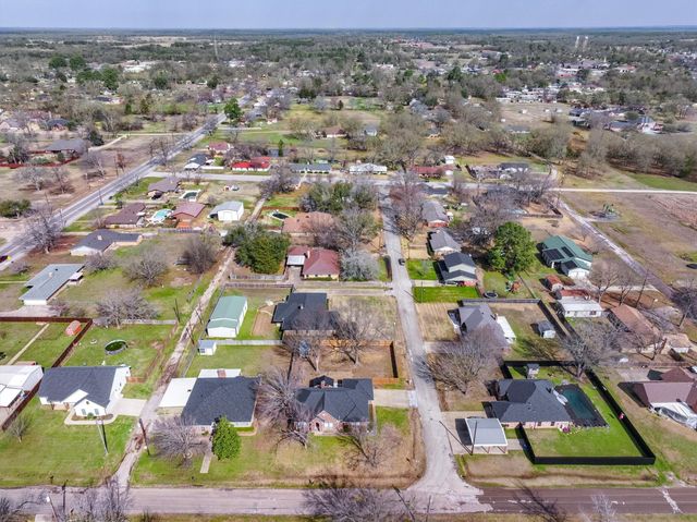 189 Oklahoma Street, Van, TX 75790