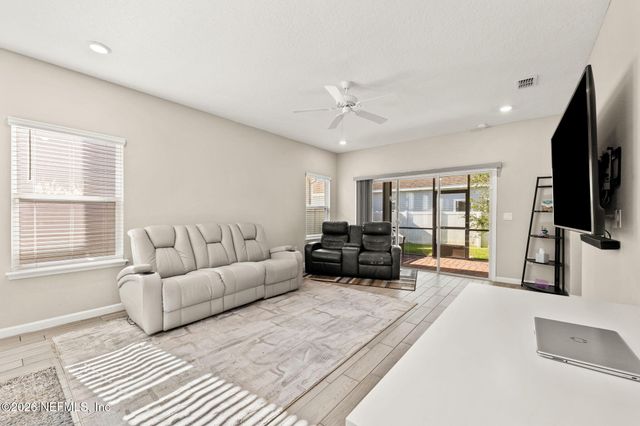 31 CRYSTAL CREST Lane, St. Augustine, FL 32095