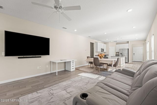 31 CRYSTAL CREST Lane, St. Augustine, FL 32095