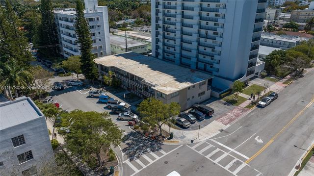 1240 14th St, Miami Beach, FL 33139