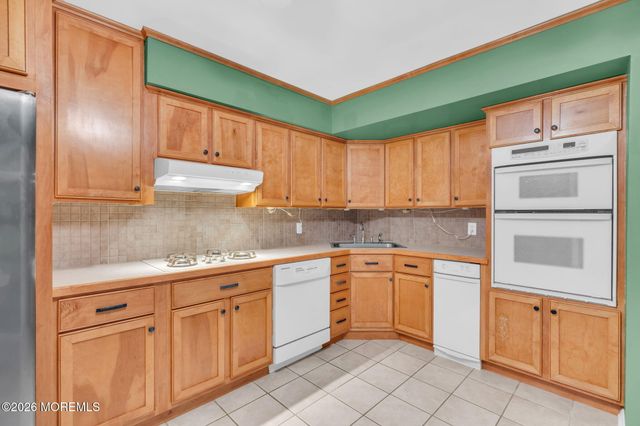 1146 Sawmill Road, Brick, NJ 08724