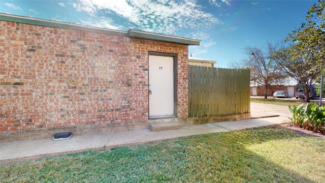 725 Peppertree Drive 29, Bryan, TX 77801