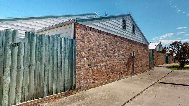 725 Peppertree Drive 29, Bryan, TX 77801