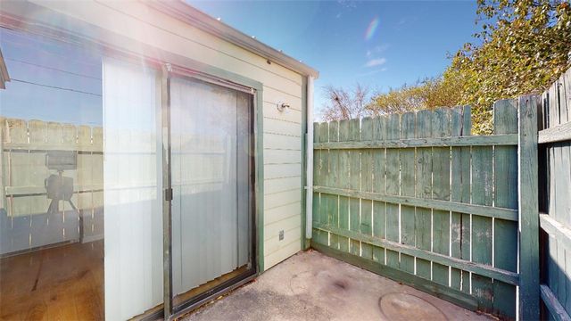 725 Peppertree Drive 29, Bryan, TX 77801