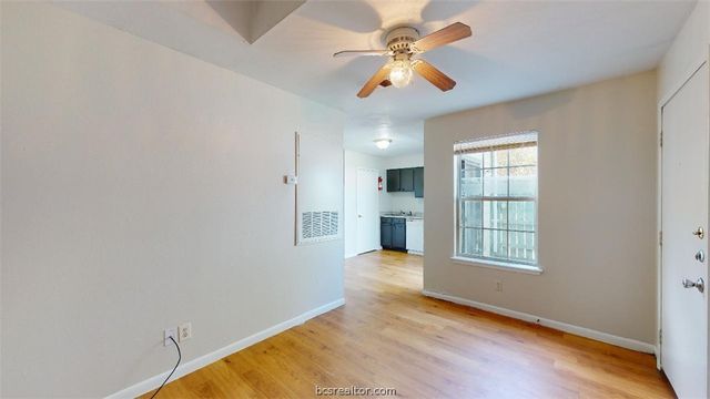 725 Peppertree Drive 29, Bryan, TX 77801