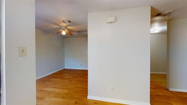 725 Peppertree Drive 29, Bryan, TX 77801
