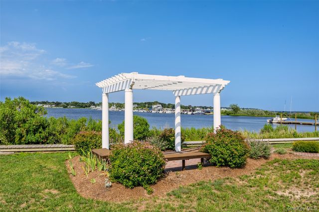 126 Holiday Boulevard, Center Moriches, NY 11934