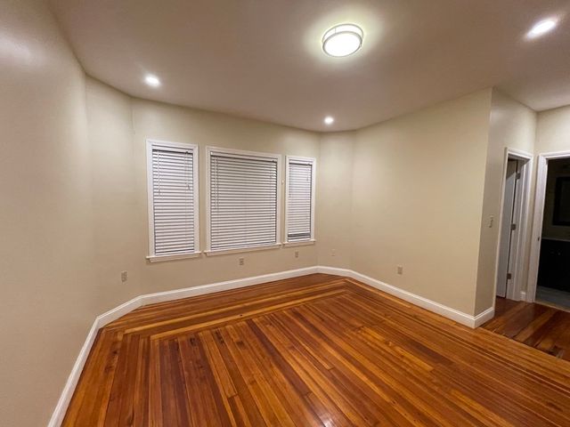 58 Copeland St. 1, Boston, MA 02119