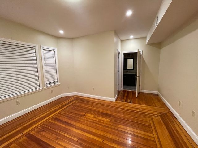 58 Copeland St. 1, Boston, MA 02119