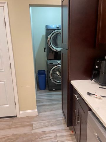 58 Copeland St. 1, Boston, MA 02119