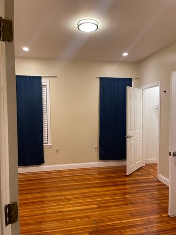 58 Copeland St. 1, Boston, MA 02119
