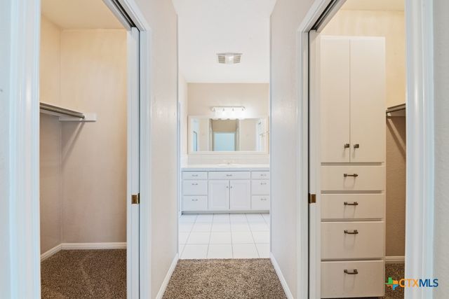 2592 Edgegrove, Canyon Lake, TX 78133