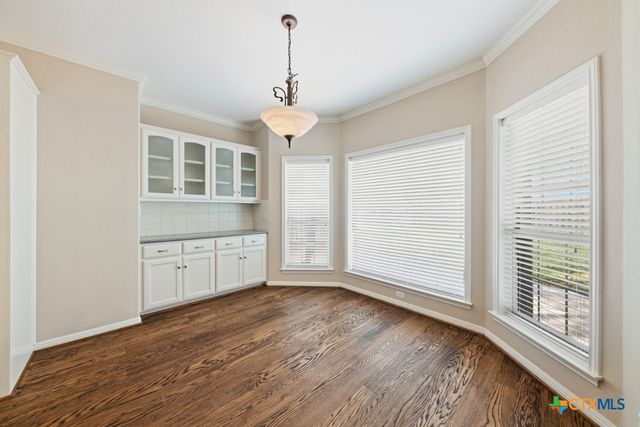 2592 Edgegrove, Canyon Lake, TX 78133