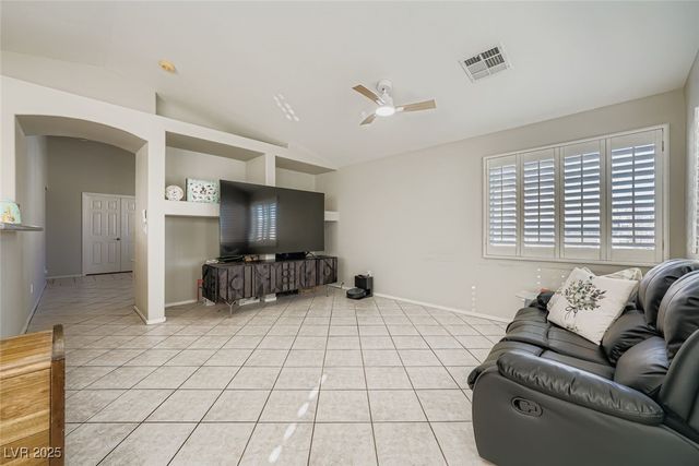 10247 Amber Hue Lane, Las Vegas, NV 89144