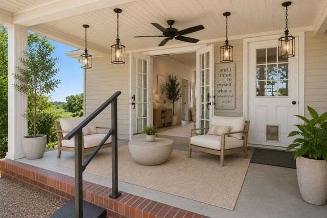 5039 Somerville Rd, Cross Plains, TN 37049