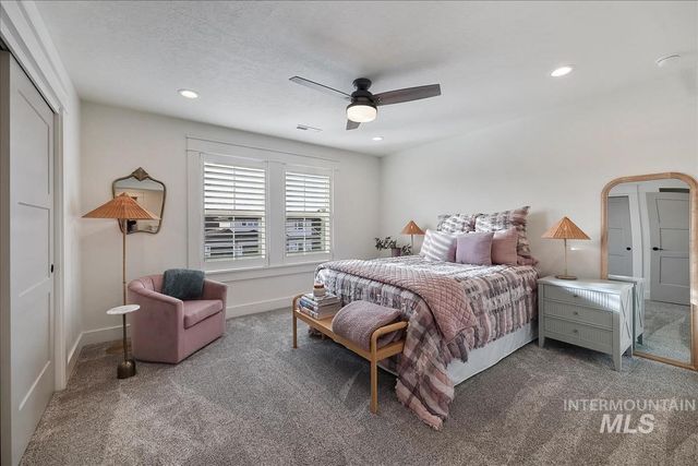 6092 S Thumbelina Ave, Meridian, ID 83642