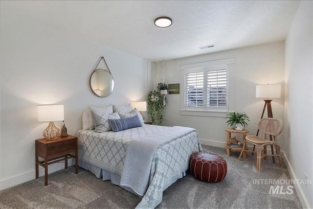 6092 S Thumbelina Ave, Meridian, ID 83642