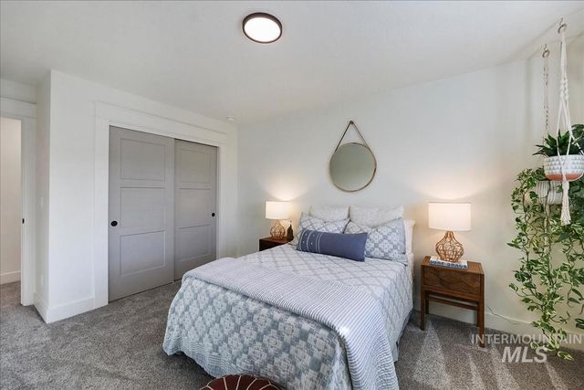 6092 S Thumbelina Ave, Meridian, ID 83642