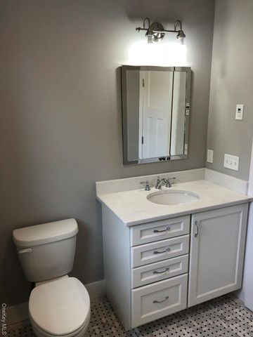 18 Sunset Lane, New Hampton, NY 10958