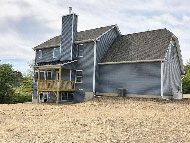 18 Sunset Lane, New Hampton, NY 10958