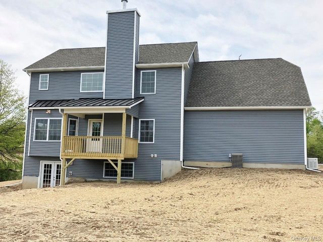 18 Sunset Lane, New Hampton, NY 10958