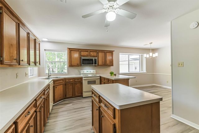 20211 Sienna Ridge Lane, Magnolia, TX 77355