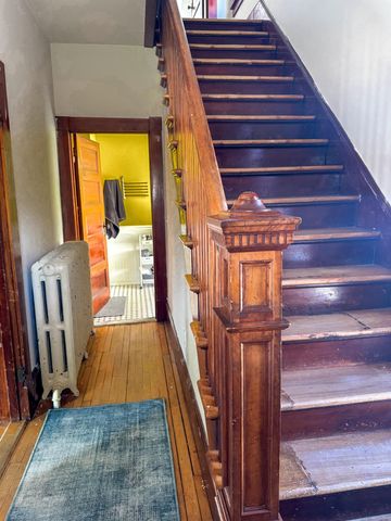 83 Baxter Street, Rutland City, VT 05701