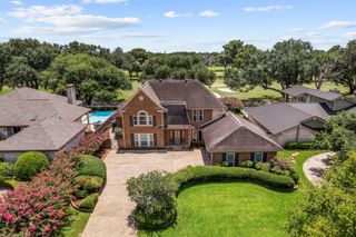 1746 Country Club Boulevard, Sugar Land, TX 77478