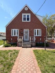120-54 194th Street, Saint Albans, NY 11412
