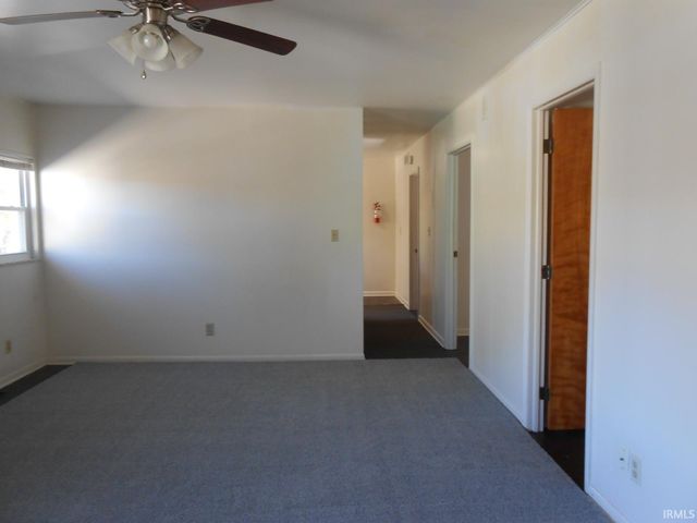 339 S Lincoln St Apt D, Bloomington, IN 47401
