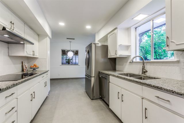 2718 Running Brook Lane, Dallas, TX 75228